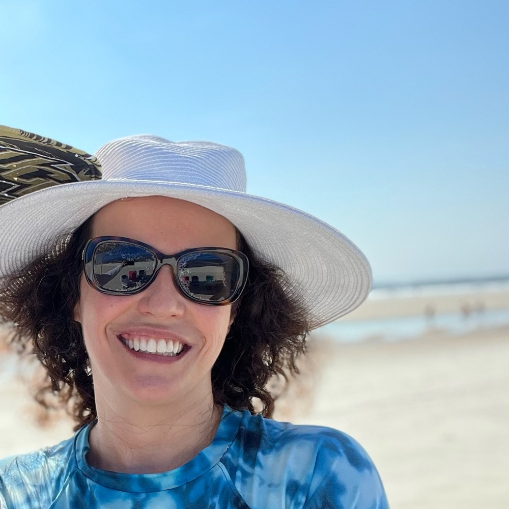 Meet your Posher, Julie